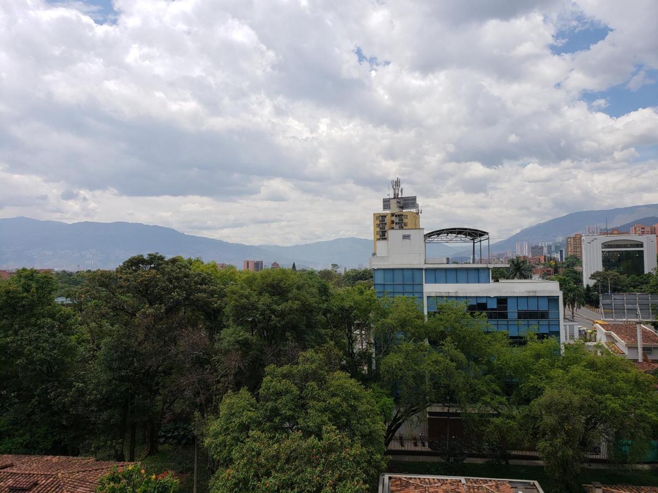 Vegas de la Aguacatala Apartamento Medellín Exterior foto
